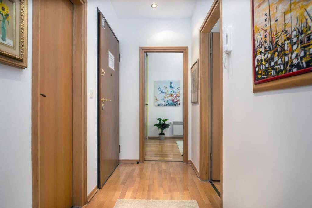 Duplex + Garage Apartment Rovinj Exterior photo