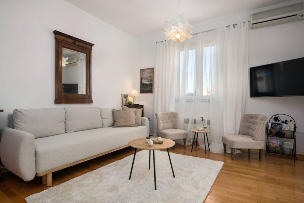 Duplex + Garage Apartment Rovinj Exterior photo
